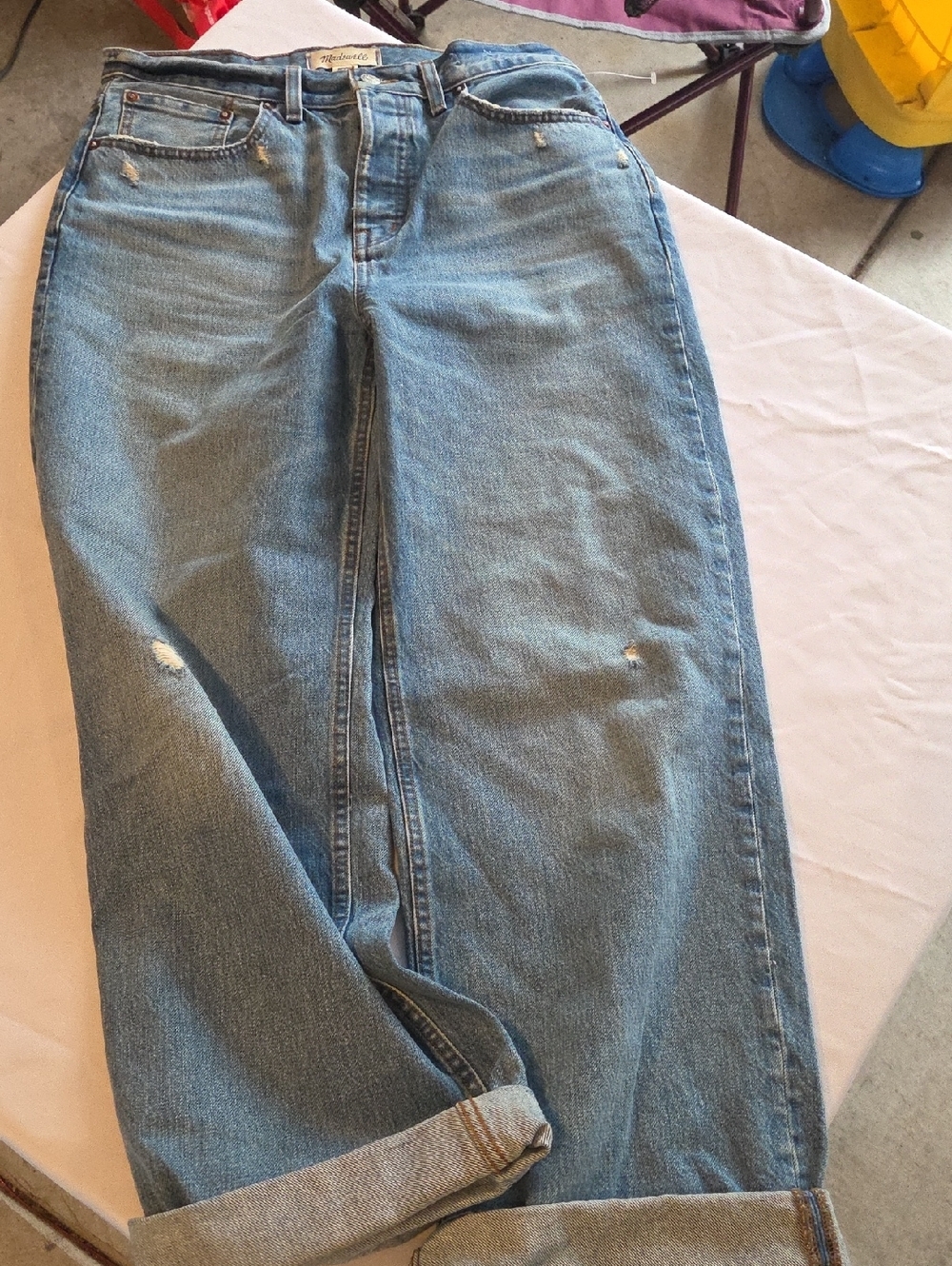 Madewell Straight Leg Jeans in Light Wash Blue